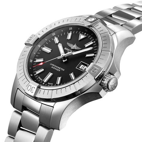 breitling avenger 43 mm